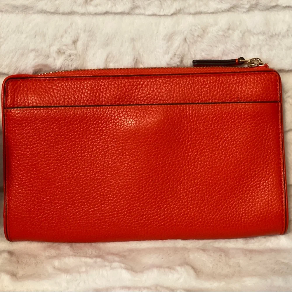 ❤️Flash SALE❤️New Tory Burch Leather Clutch Bag